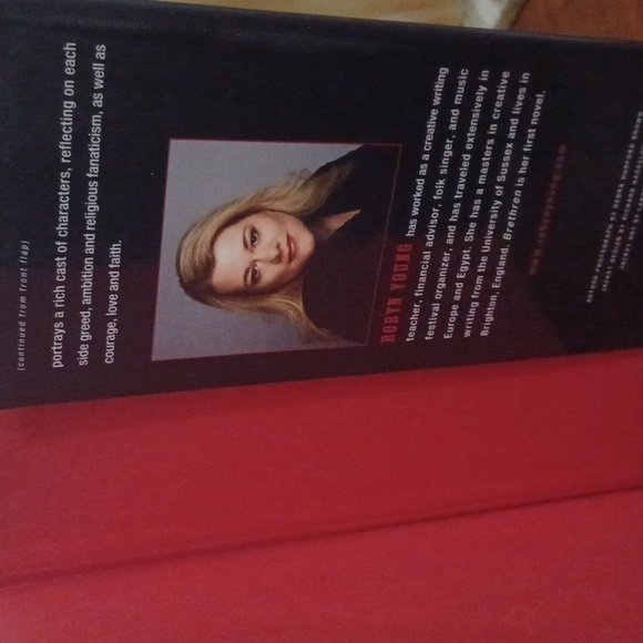 Brethren An Epic Adventure of the Knights Templar written by Robyn Young - Picture 5 of 6